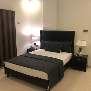 Deluxe Family Suite